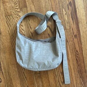Baggu Medium Crescent bag